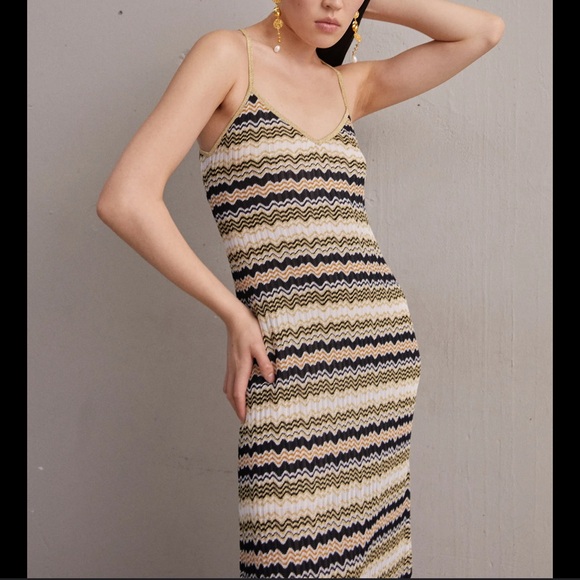 Missoni gold chevron v neck maxi dress - Picture 12 of 15